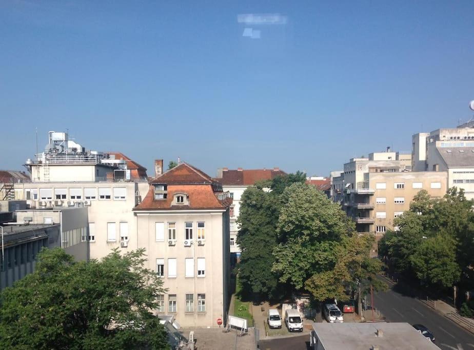 Modern Apartment Centrally Located Zagreb Exterior photo