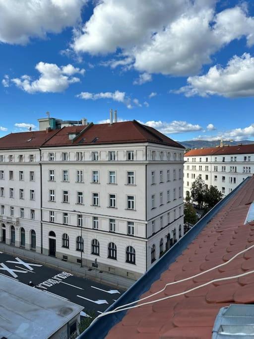 Modern Apartment Centrally Located Zagreb Exterior photo